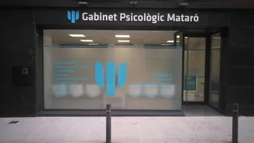 Façana de Gabinet Psicològic Mataró al carrer de Sant Benet